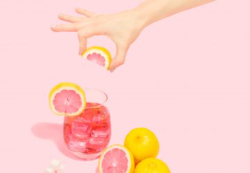 Yummy Salmon Burgers with Slaw