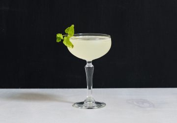 Southside Fizz, Locke Edition: Gin, Champagne, and Mint