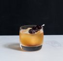 Superb Owl Cocktail: A Deceptive Butterbeer Cocktail